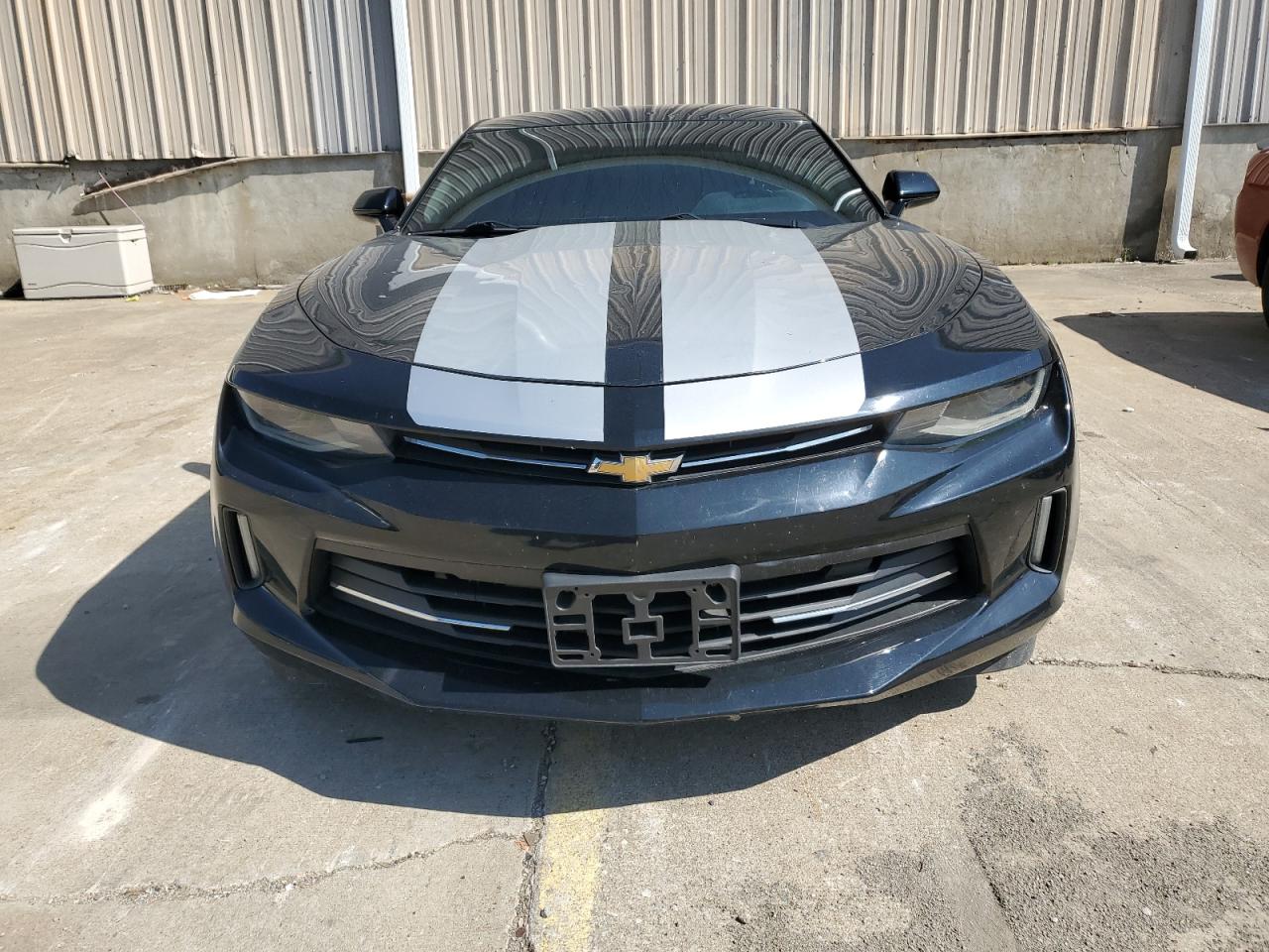 1G1FB1RSXJ0136130 2018 Chevrolet Camaro Lt