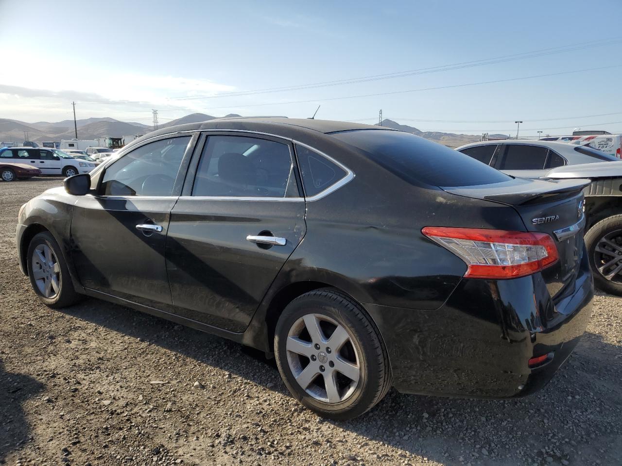 2014 Nissan Sentra S vin: 3N1AB7AP5EY243533