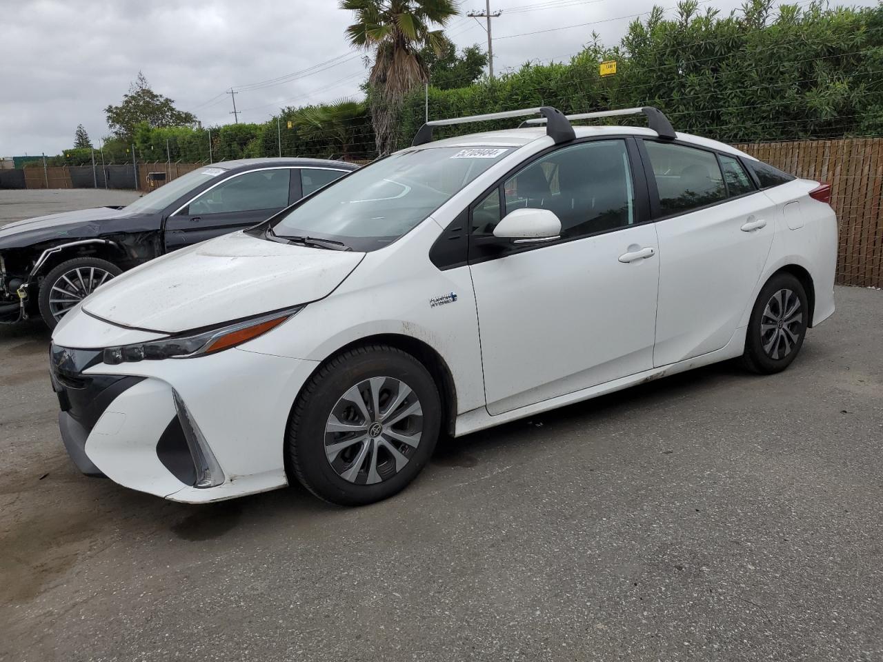 JTDKAMFP2N3200742 2022 Toyota Prius Prime Le