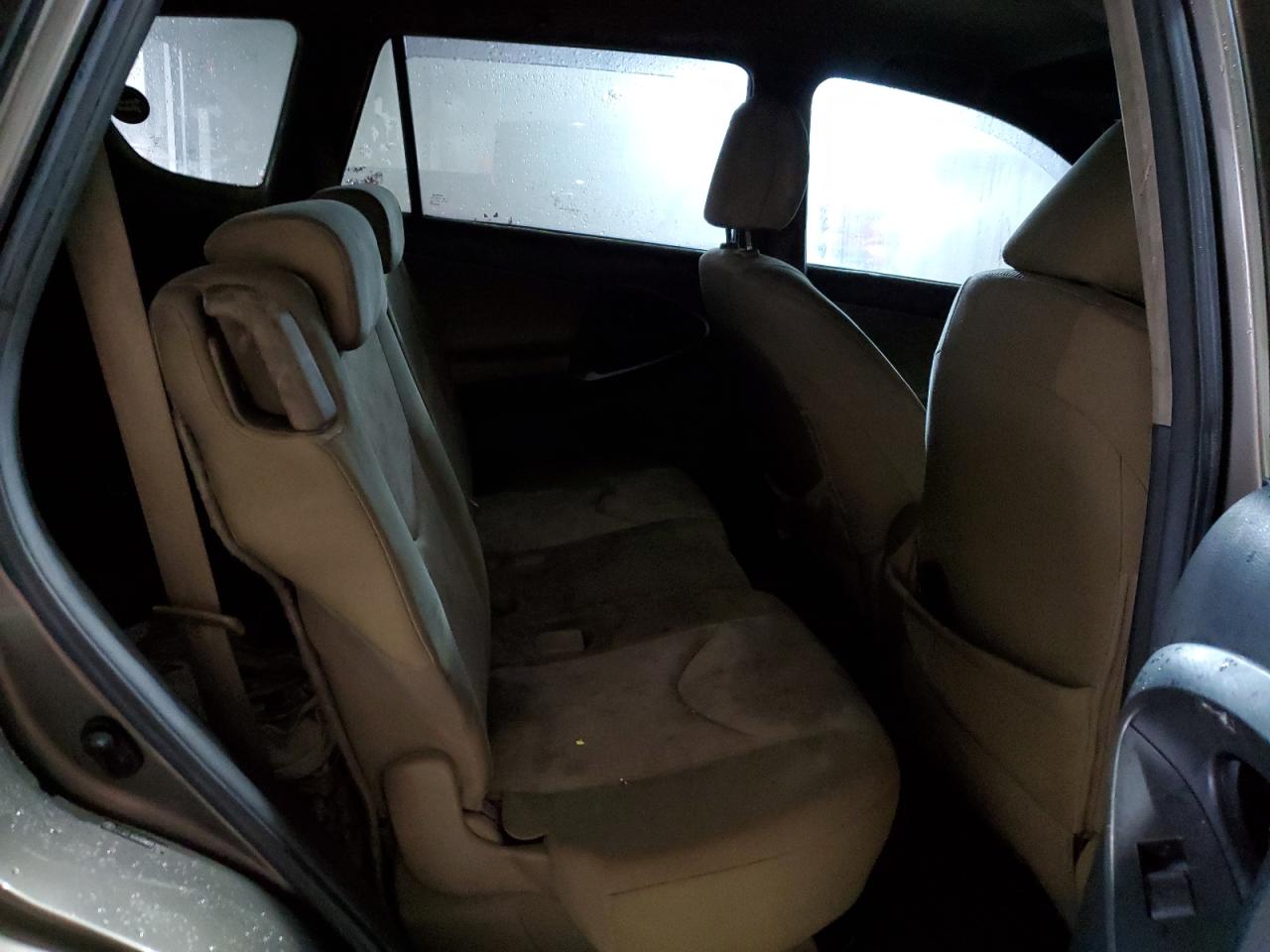 2T3ZF4DVXBW081929 2011 Toyota Rav4