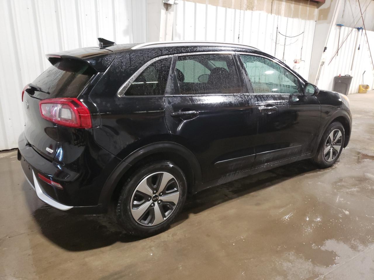 KNDCB3LC4H5072039 2017 Kia Niro Fe