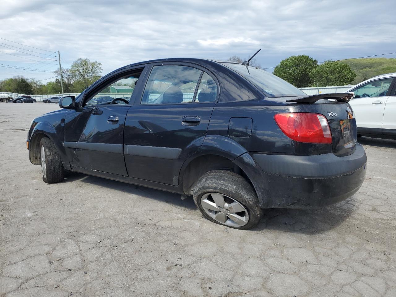 KNADE123186351750 2008 Kia Rio Base