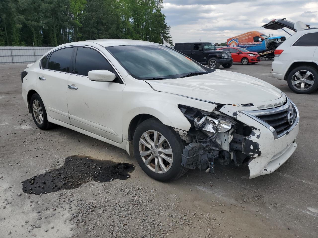 1N4AL3AP1EC281021 2014 Nissan Altima 2.5