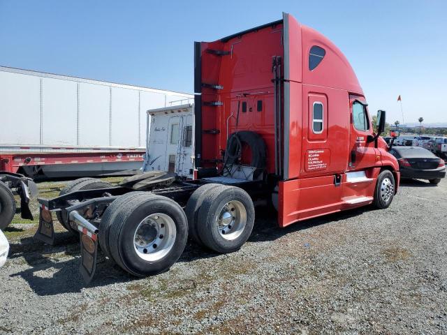 Lot #2470907866 2015 FREIGHTLINER CASCADIA 1 salvage car