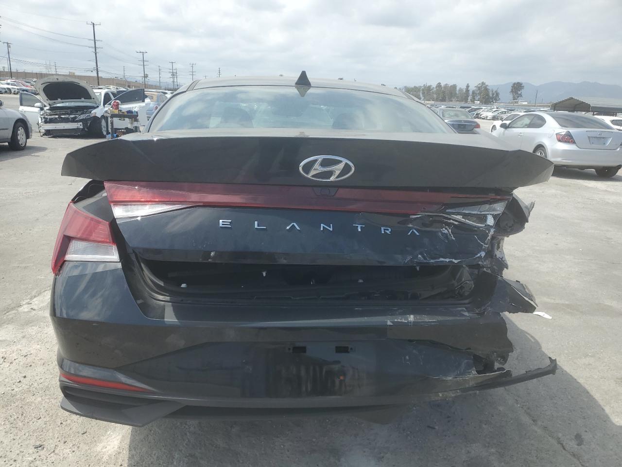 5NPLM4AG5NH079891 2022 Hyundai Elantra Sel