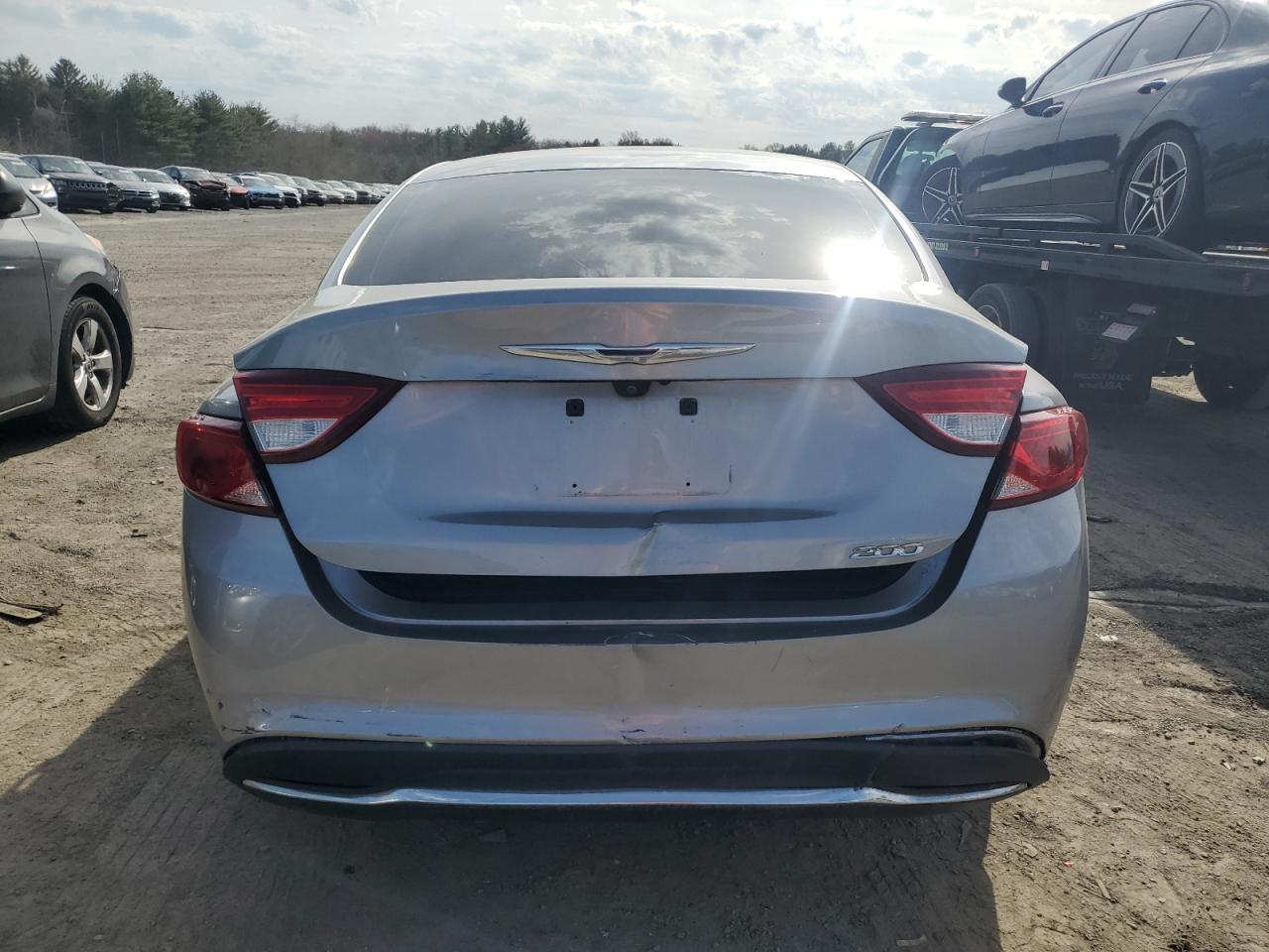 1C3CCCAB1FN661588 2015 Chrysler 200 Limited
