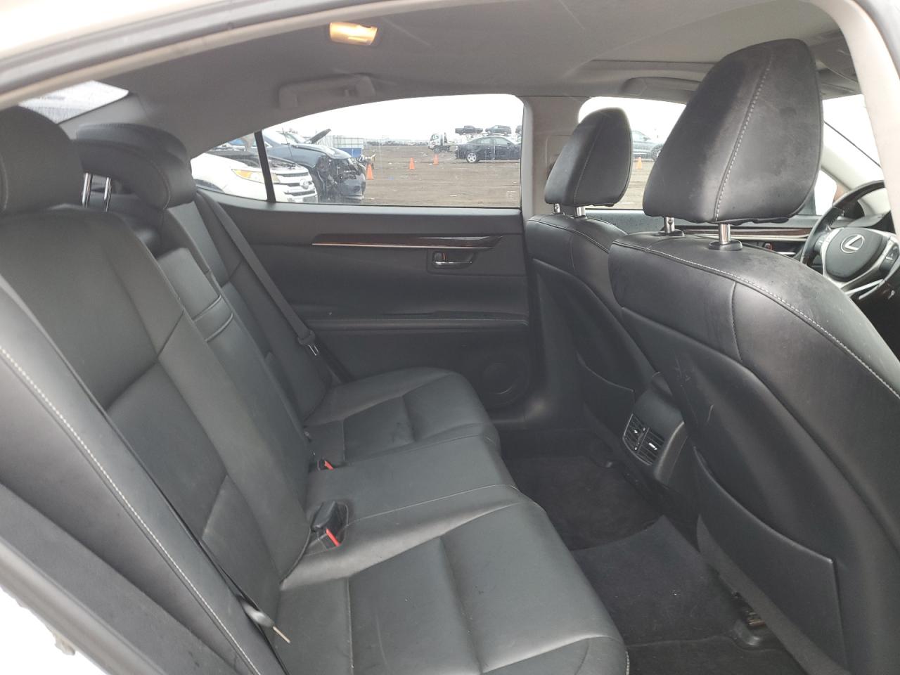 JTHBK1GG2D2040004 2013 Lexus Es 350