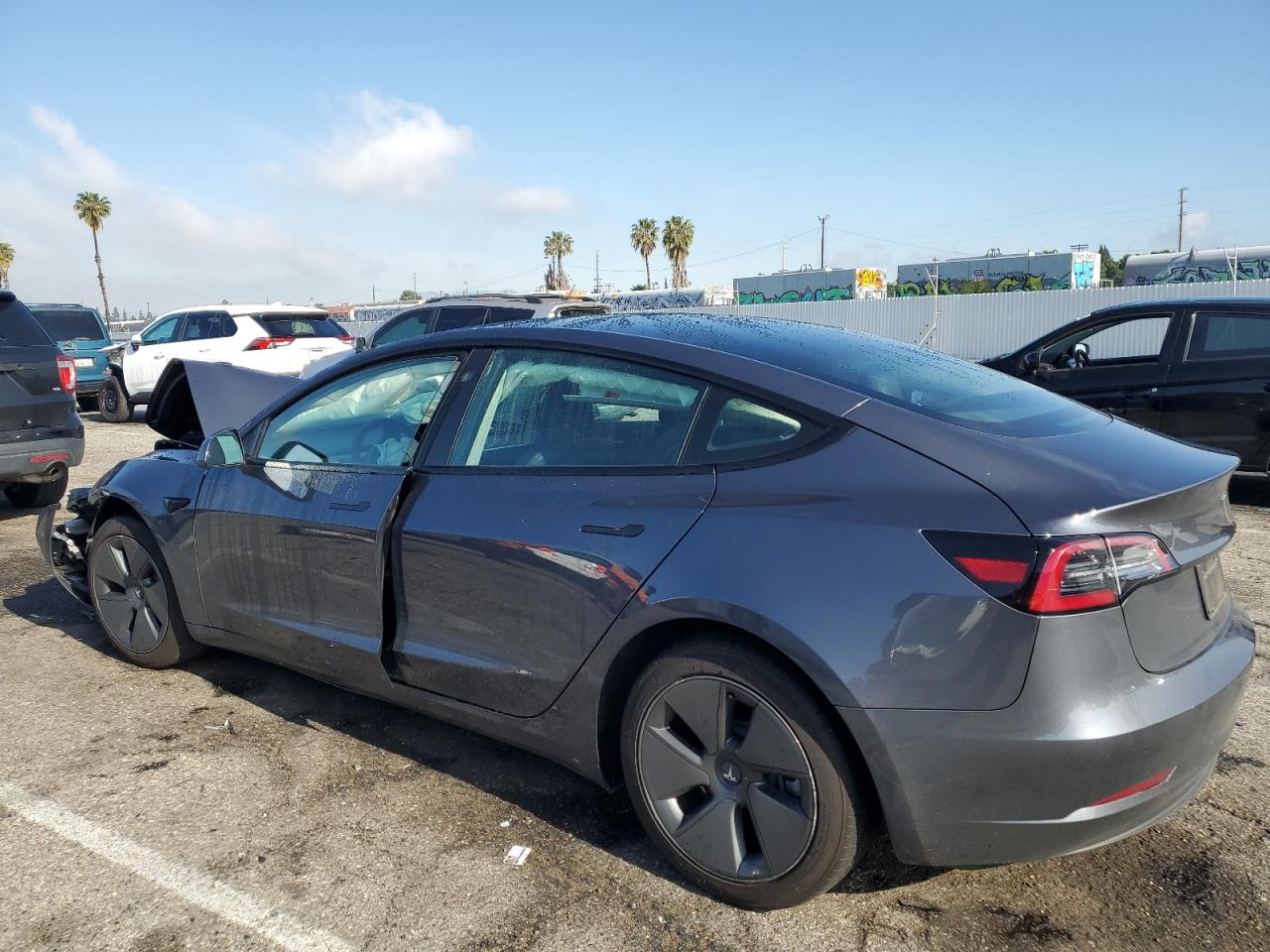 2023 Tesla Model 3 vin: 5YJ3E1EA5PF403215