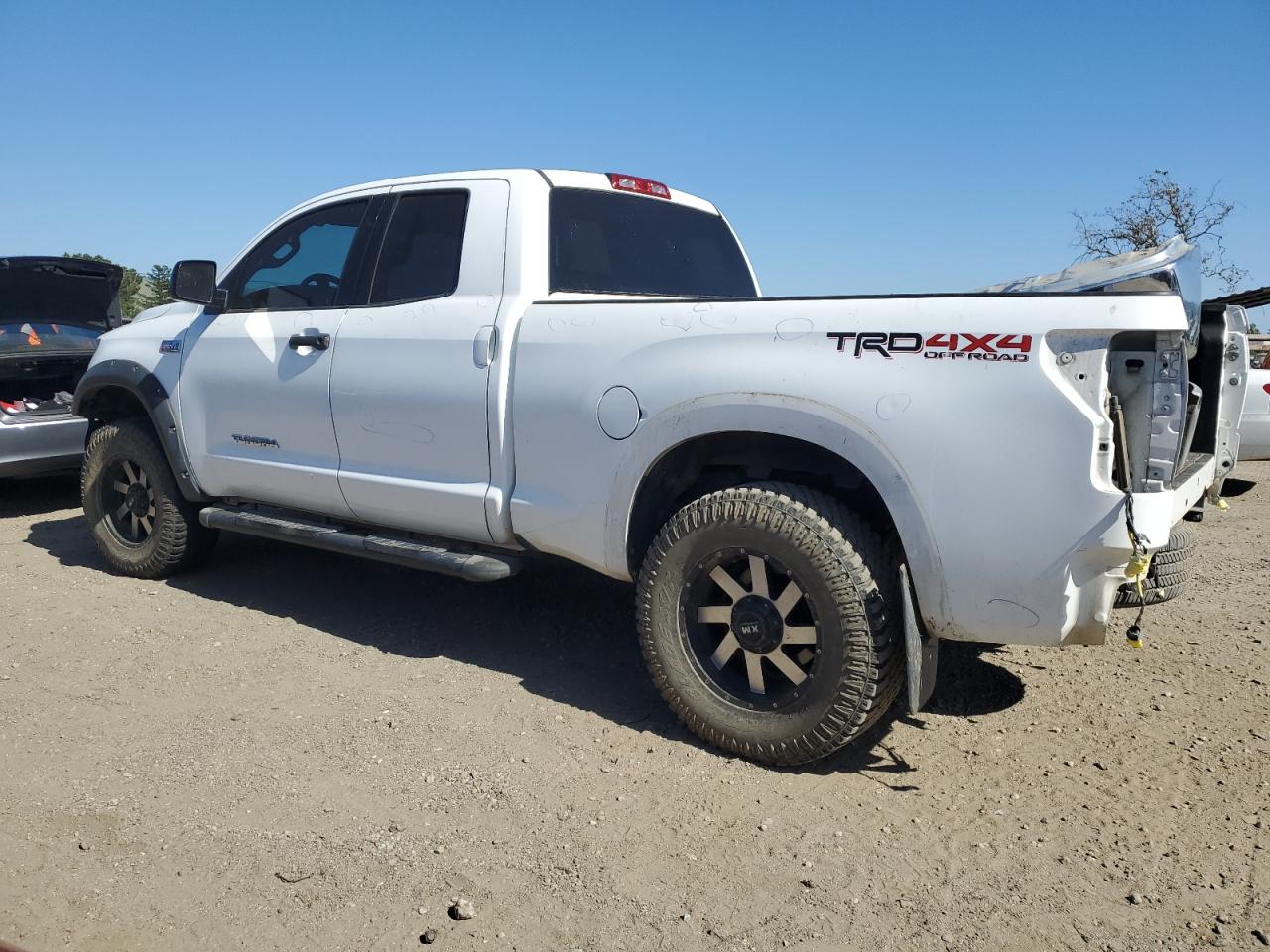 5TFUW5F10BX188431 2011 Toyota Tundra Double Cab Sr5