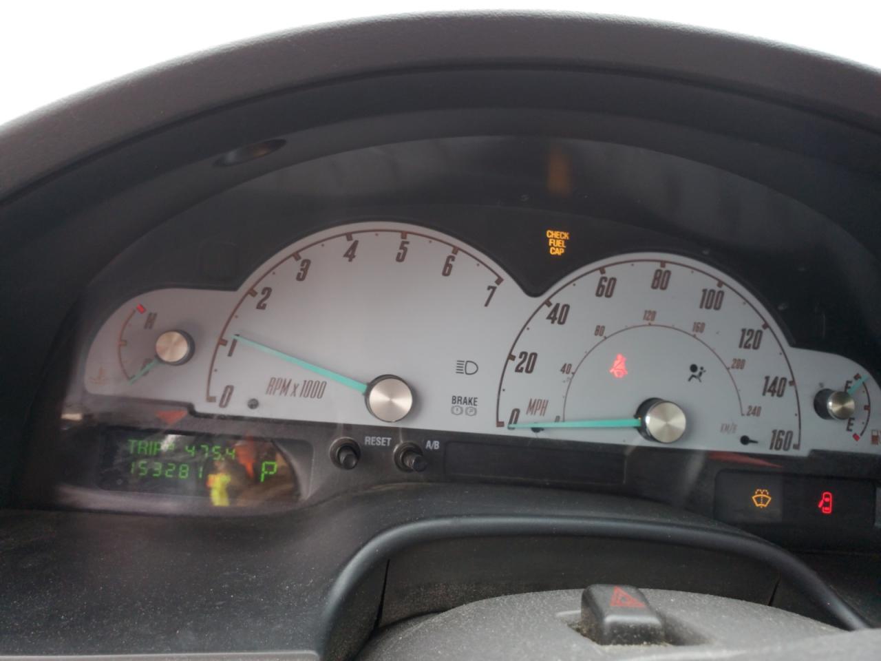 1fahp60a72y120544 1FAHP60A72Y120544 2002 Ford Thunderbird