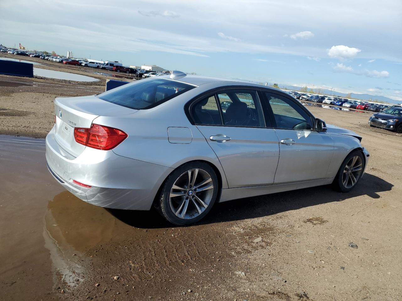 WBA3A5C52DF603997 2013 BMW 328 I