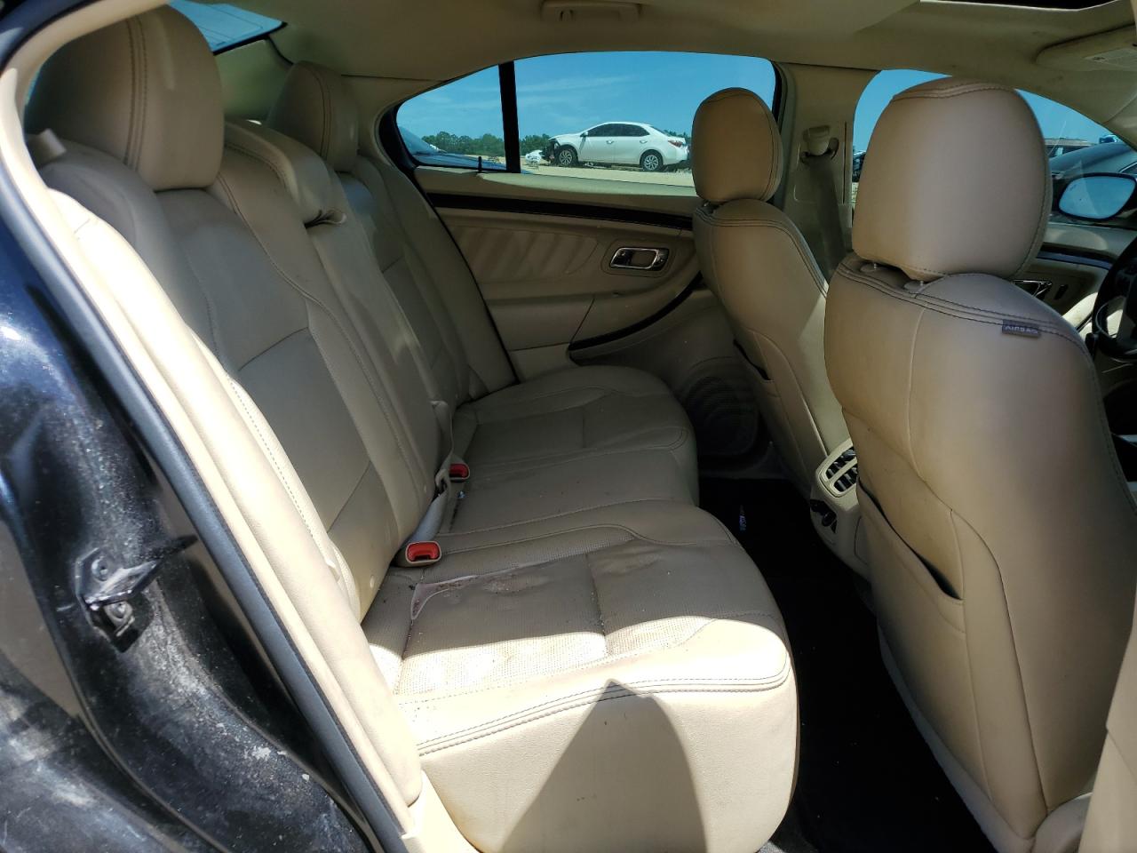 1FAHP2F84DG216282 2013 Ford Taurus Limited