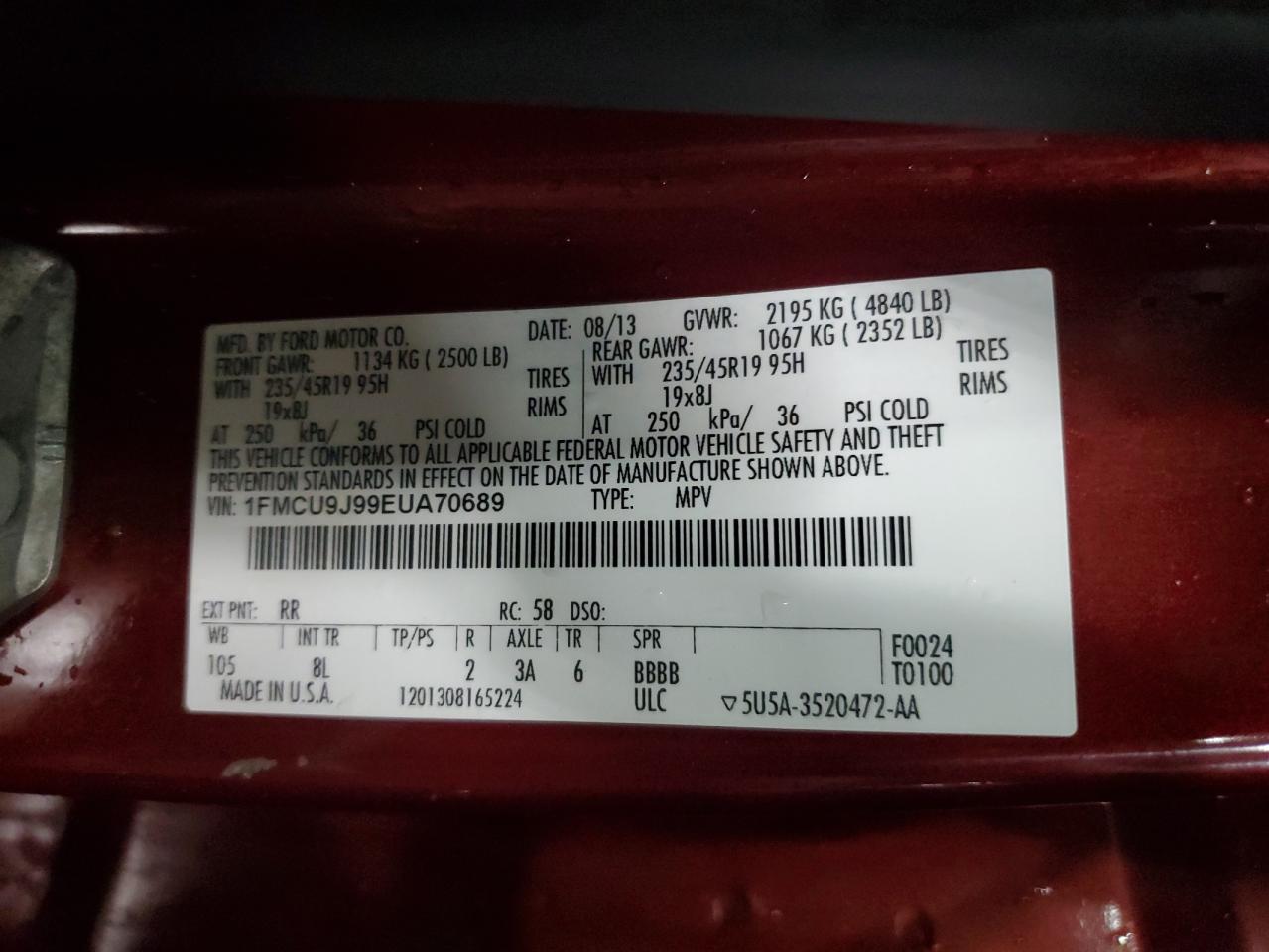 1FMCU9J99EUA70689 2014 Ford Escape Titanium