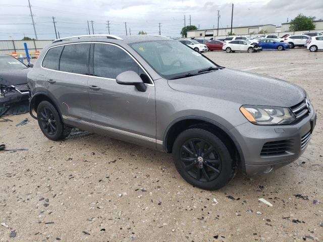 2013 Volkswagen Touareg V6 VIN: WVGEF9BP6DD013350 Lot: 50105354