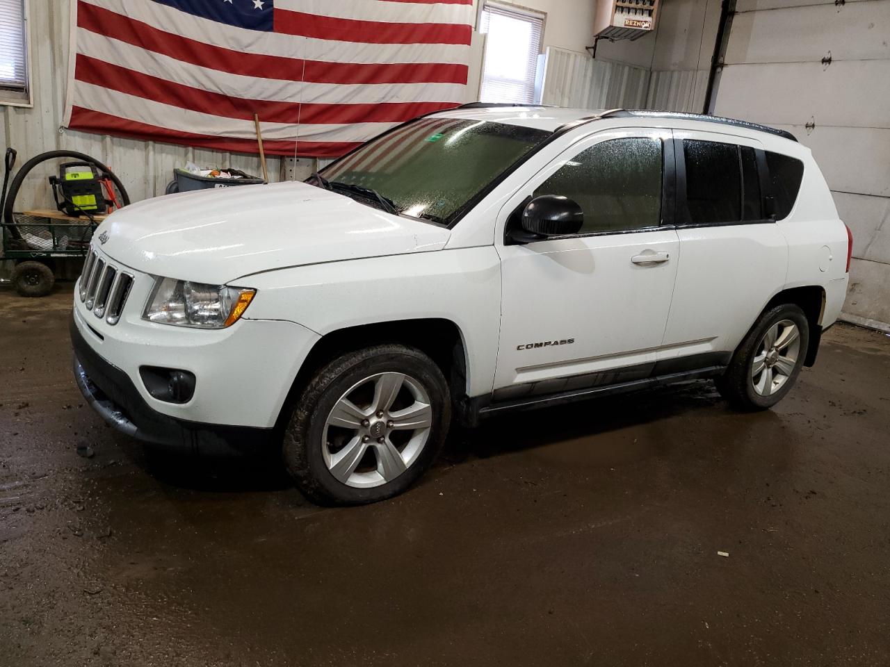 1J4NF1FB2BD134274 2011 Jeep Compass Sport