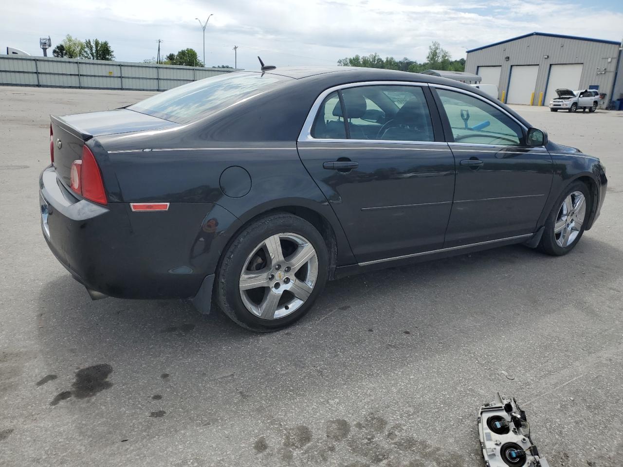 1G1ZD5E70BF227082 2011 Chevrolet Malibu 2Lt