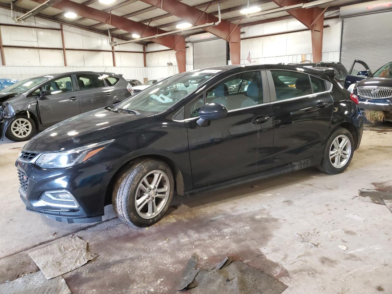 3G1BE6SM8JS520608 2018 Chevrolet Cruze Lt