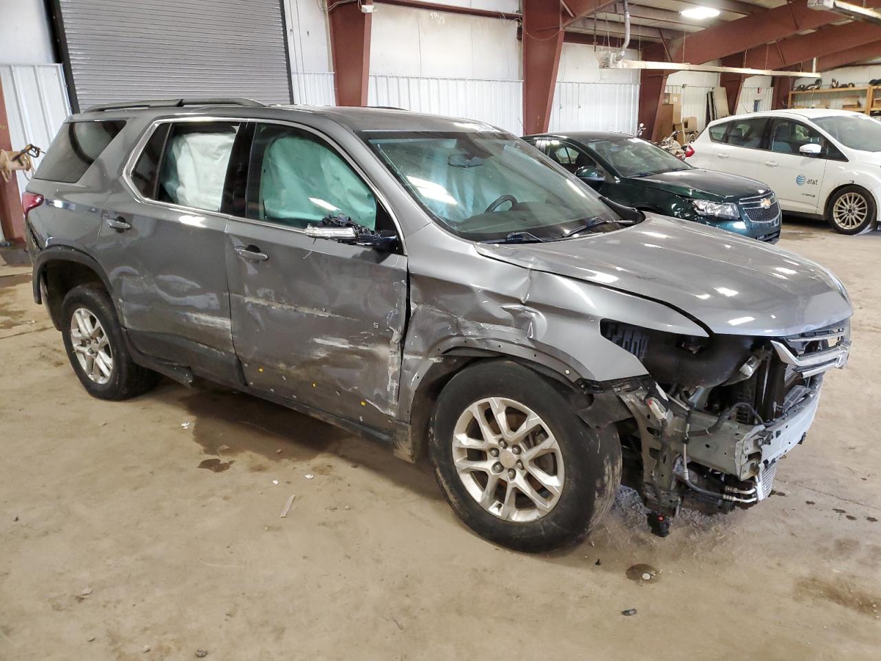 1GNEVGKW8KJ213381 2019 Chevrolet Traverse Lt