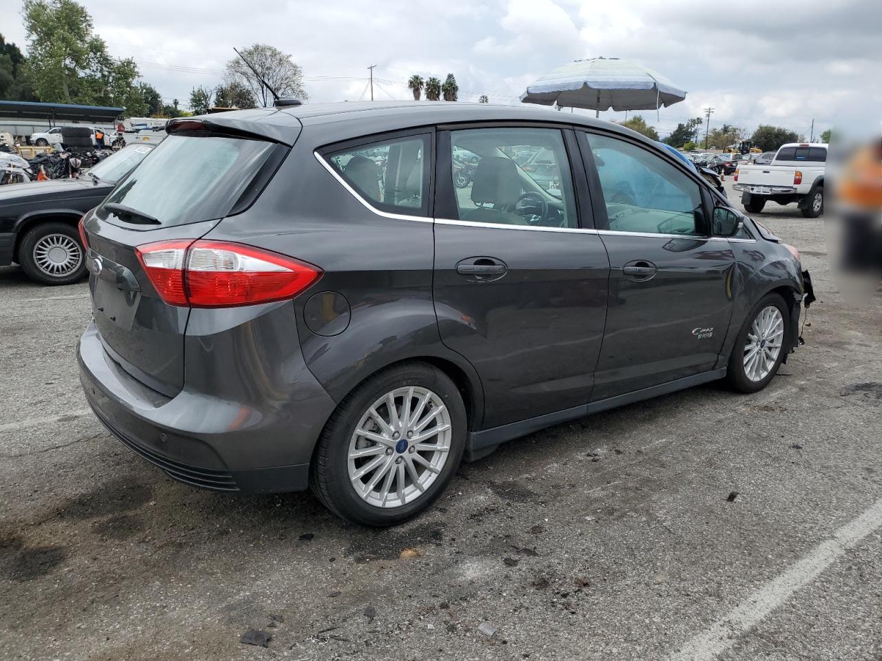 1FADP5CU2GL120647 2016 Ford C-Max Premium Sel