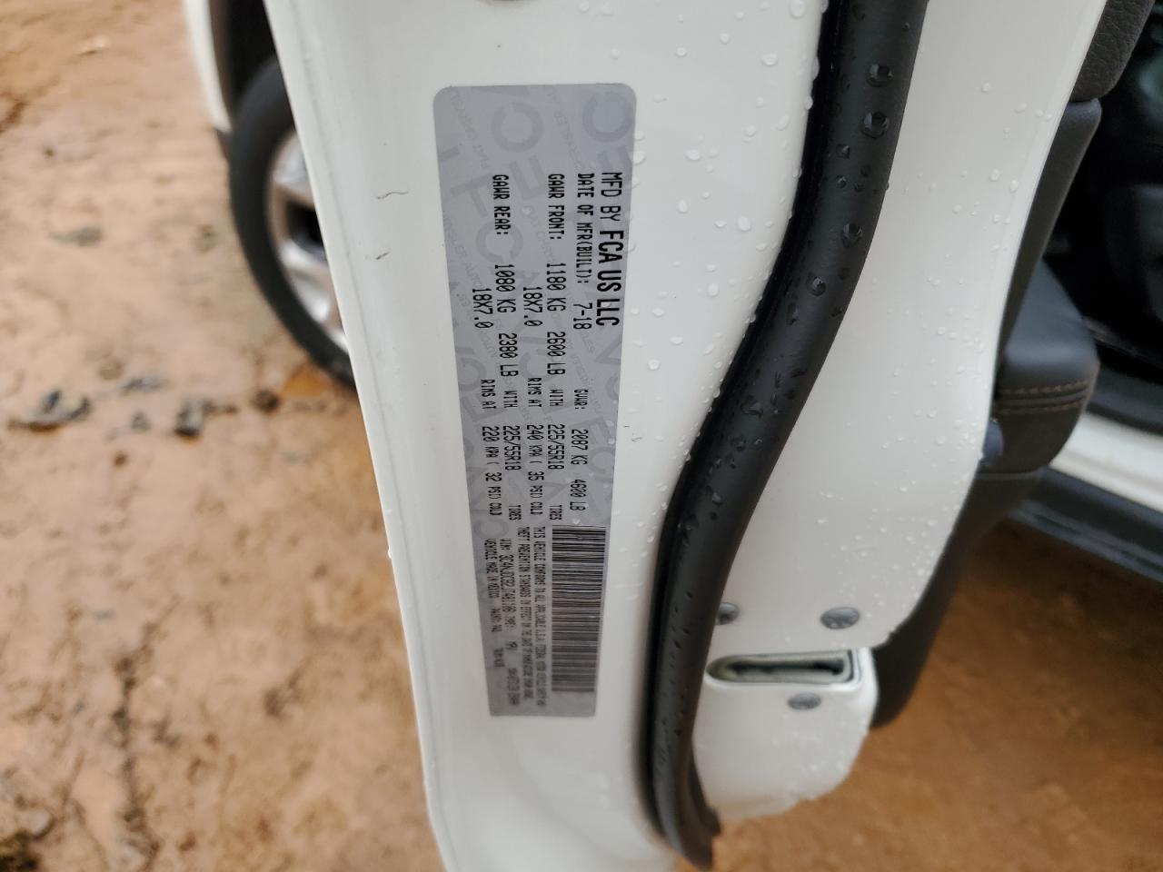 3C4NJDCB2JT481106 2018 Jeep Compass Limited