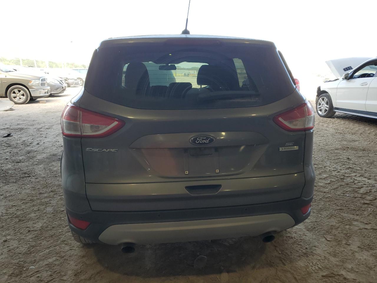 1FMCU0G95EUC46138 2014 Ford Escape Se