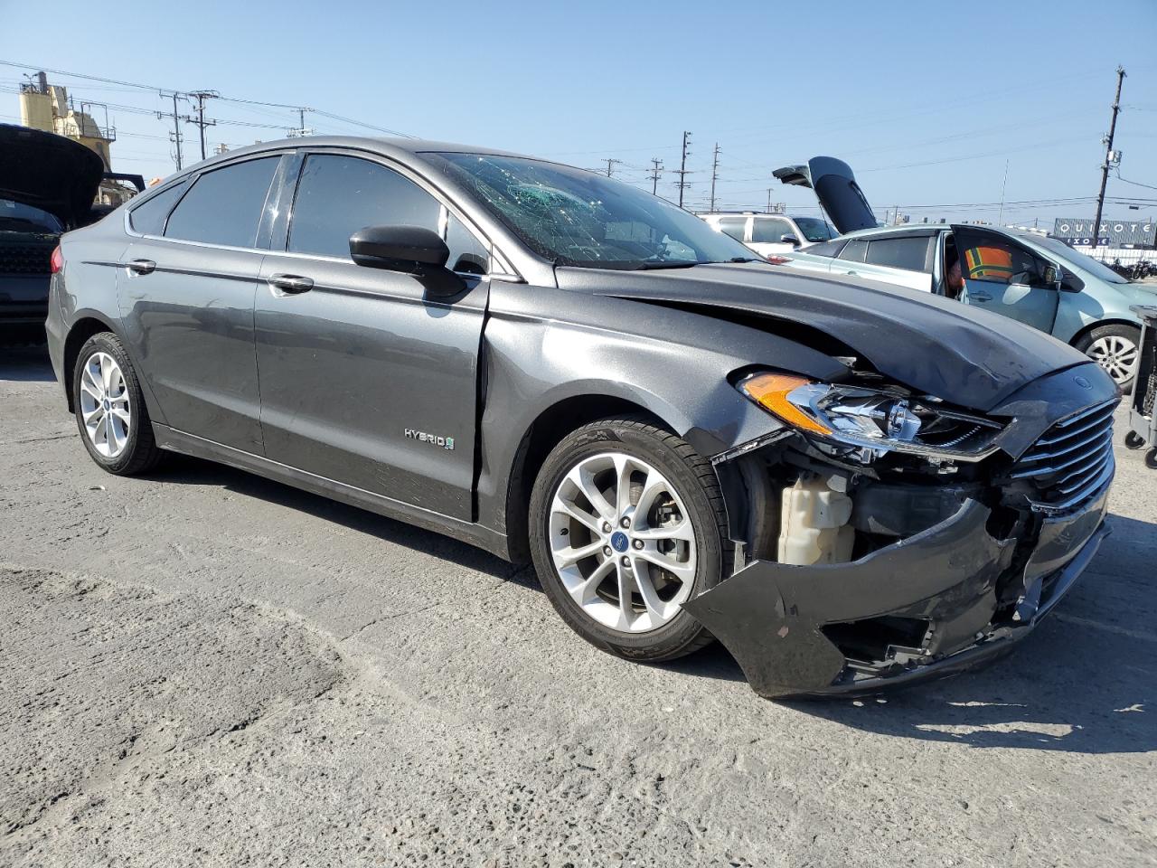 3FA6P0LU5KR261587 FORD FUSION 2019
