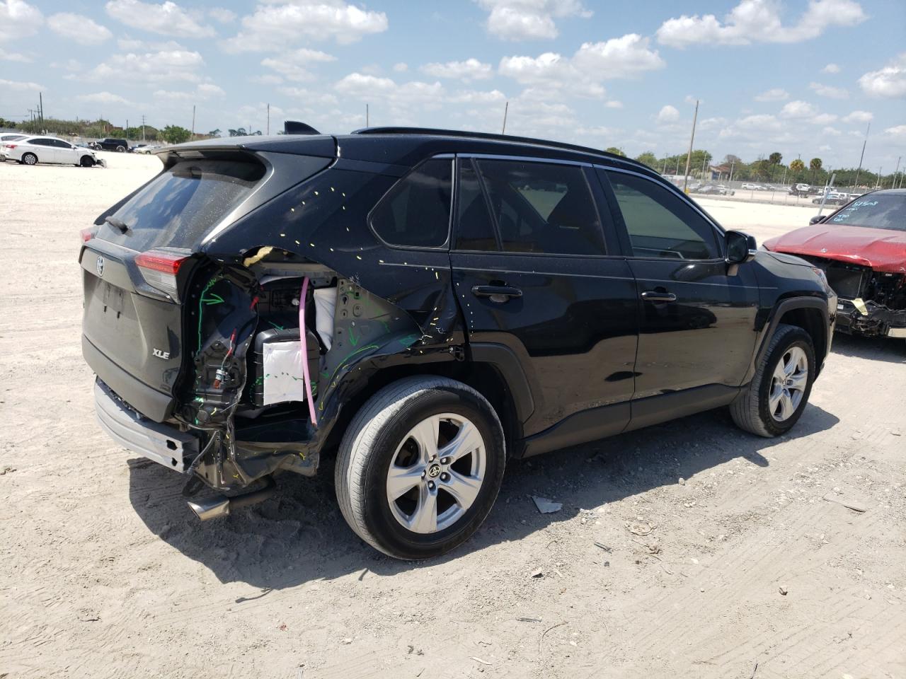 JTMW1RFV2LD046263 2020 Toyota Rav4 Xle