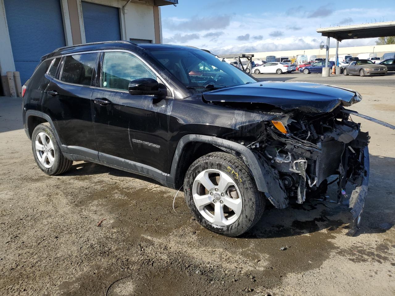 3C4NJDBB9JT436066 2018 Jeep Compass Latitude