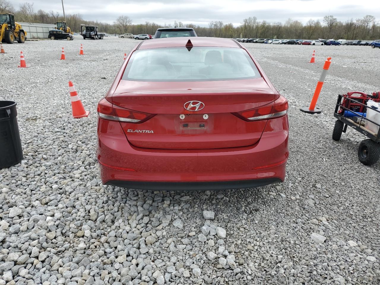 KMHD84LF2HU409330 2017 Hyundai Elantra Se