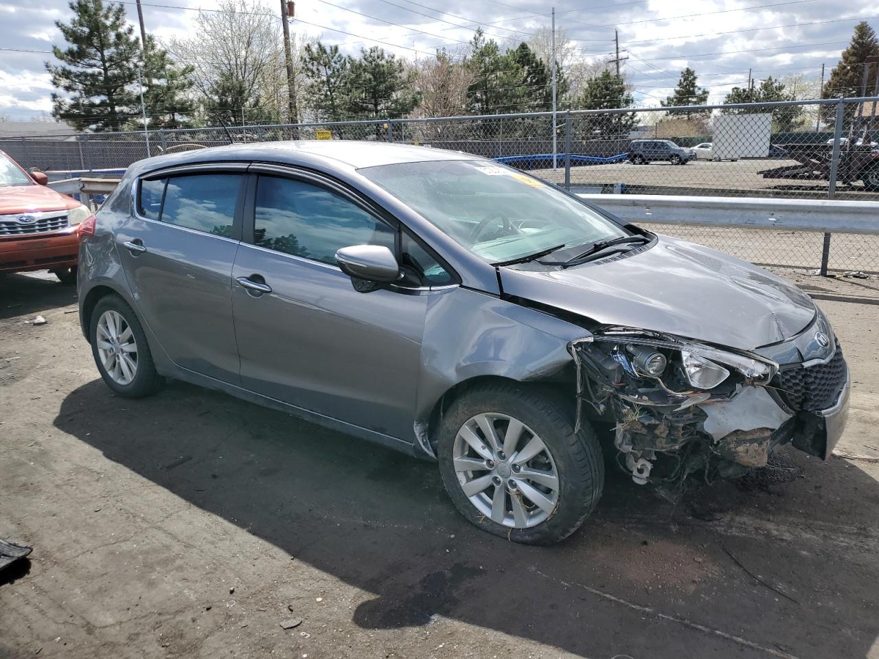 2014 Kia Forte Ex vin: KNAFX5A81E5245551