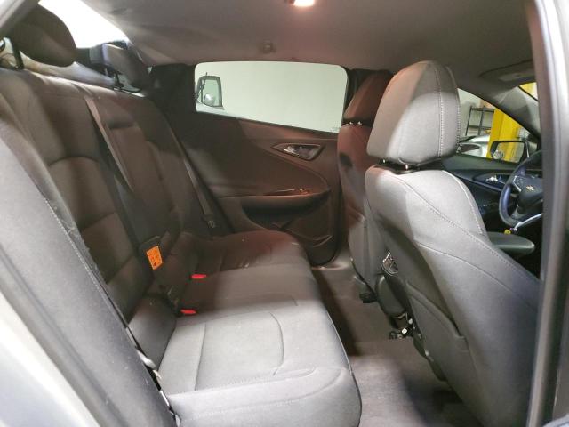 2017 Chevrolet Malibu - Image 10