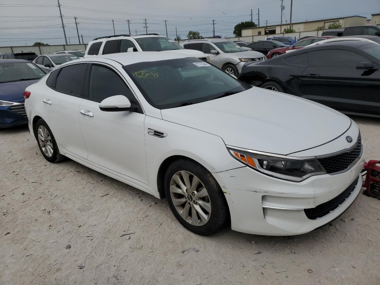 5XXGT4L37JG266540 2018 Kia Optima Lx