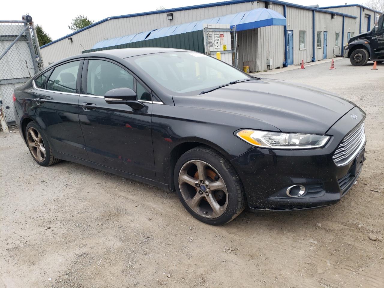 1FA6P0HD2E5370217 2014 Ford Fusion Se