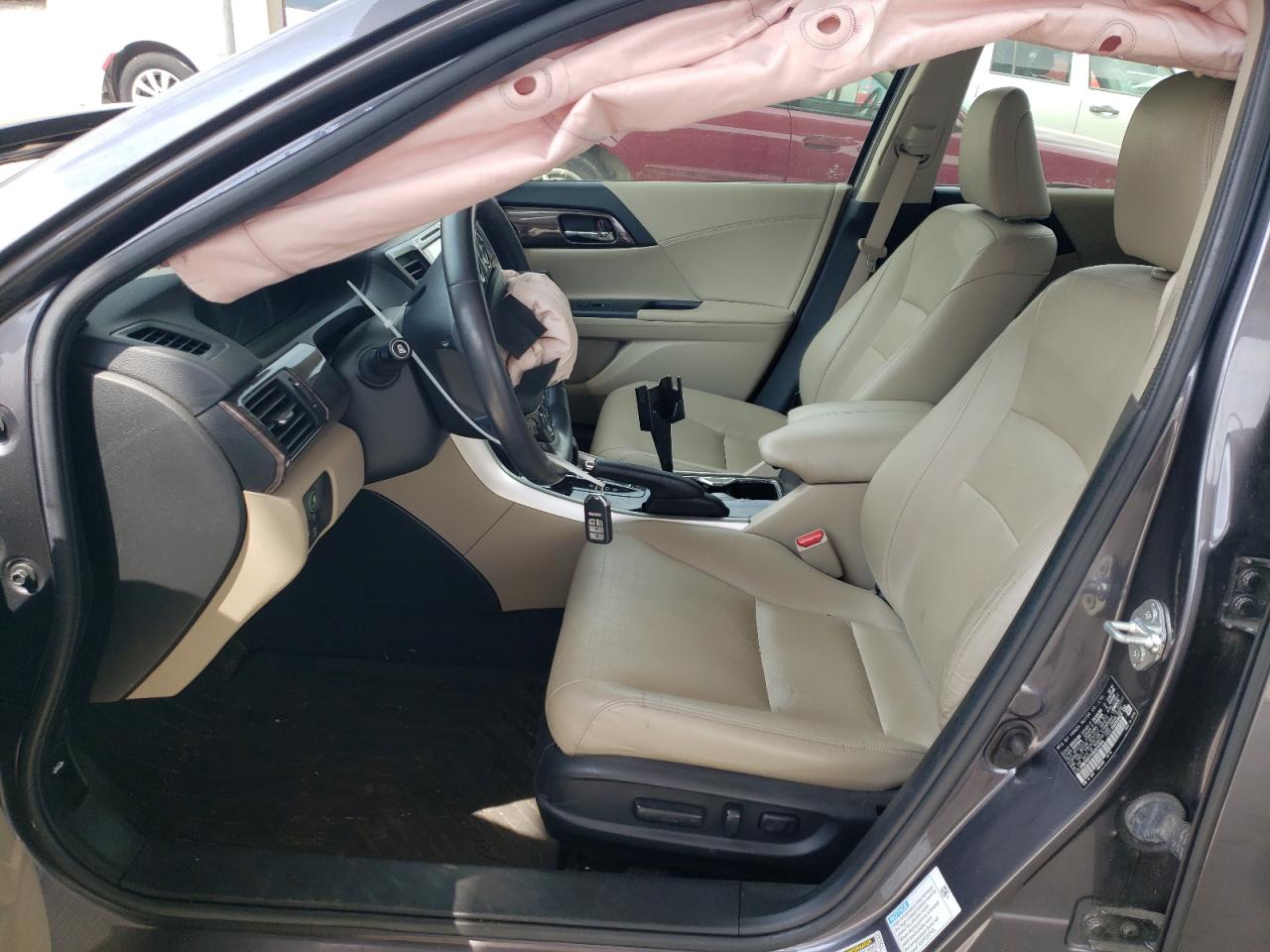 JHMCR6F73HC025364 HONDA ACCORD 2017