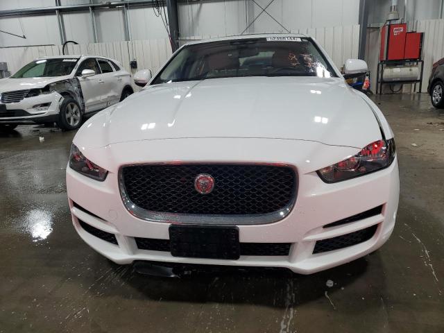 VIN SAJAJ4FX0JCP20123 2018 Jaguar XE, Premium no.5