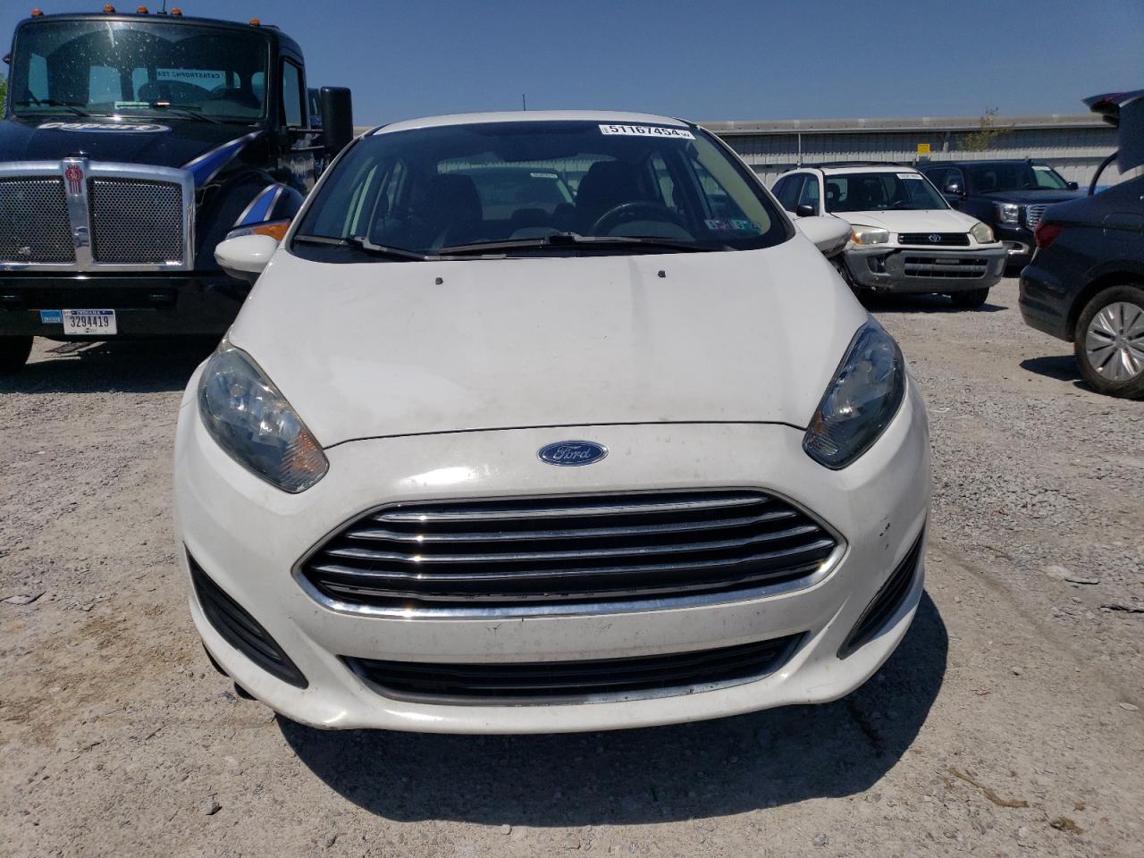 2015 Ford Fiesta Se vin: 3FADP4BJ1FM171619