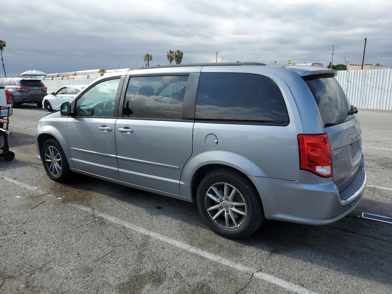 2C4RDGCG1FR709502 2015 Dodge Grand Caravan Sxt