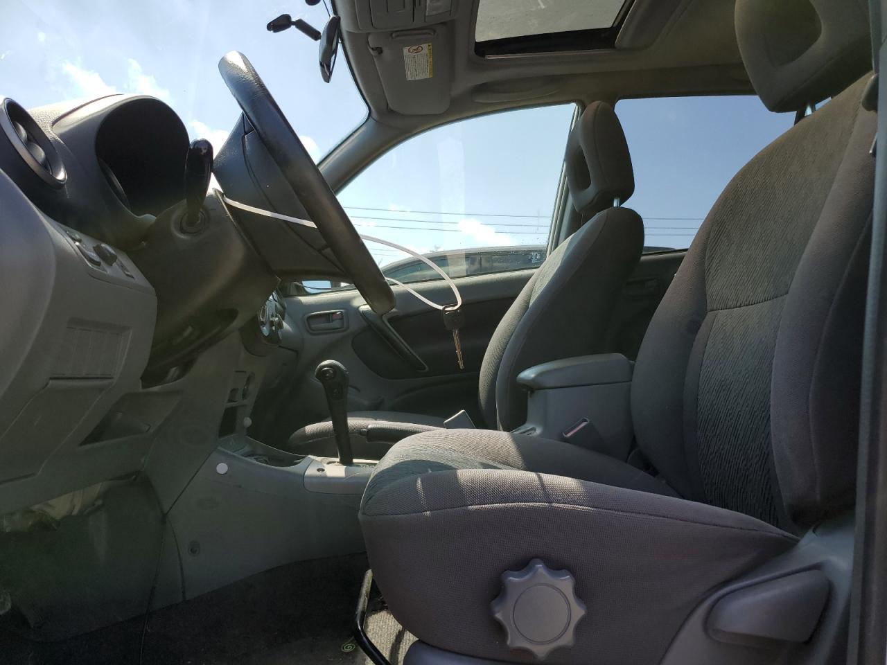 JTEHH20VX10068323 2001 Toyota Rav4