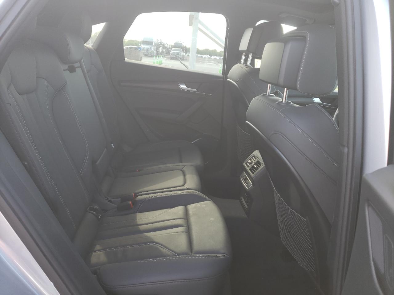 WA14AAFY2M2136488 2021 Audi Q5 Sportback Premium