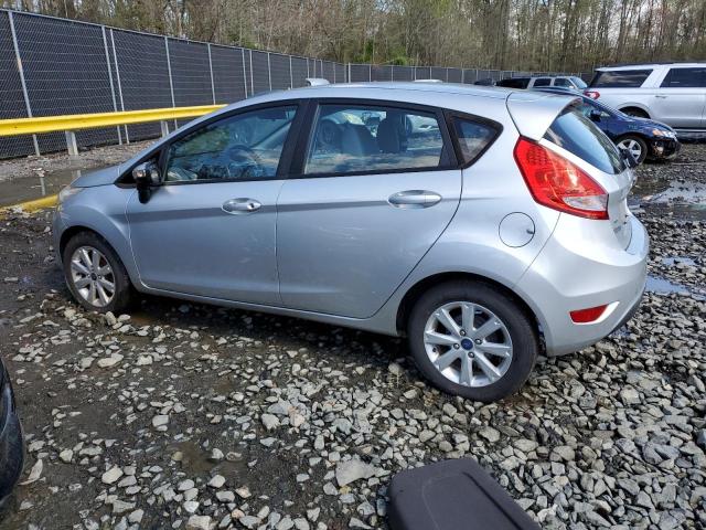  FORD FIESTA 2013 Сріблястий