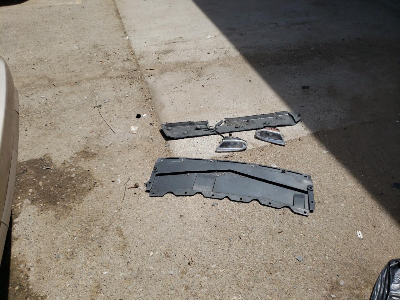 4JGAB57E14A508227 2004 Mercedes-Benz Ml 350