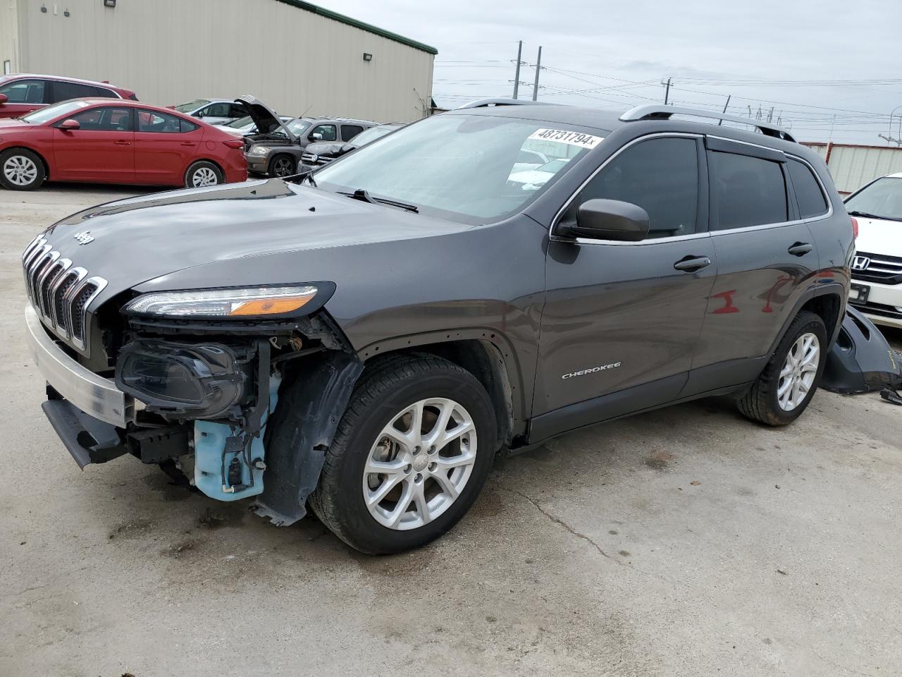 1C4PJLLX5JD561889 2018 Jeep Cherokee Latitude Plus