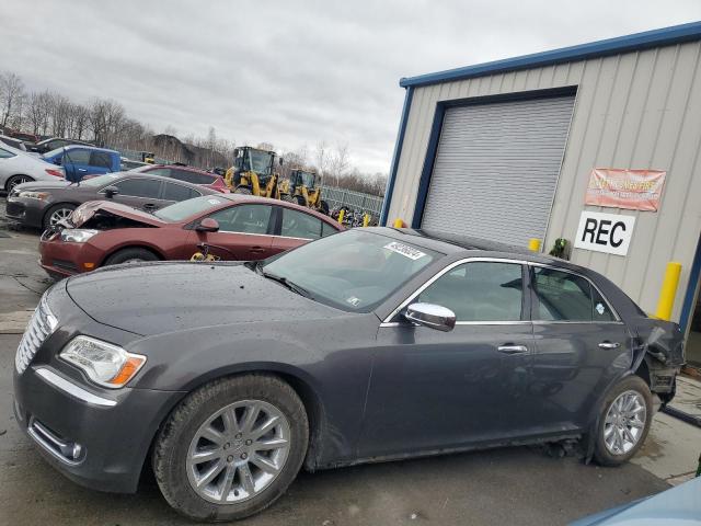 Lot #2540521485 2013 CHRYSLER 300C salvage car