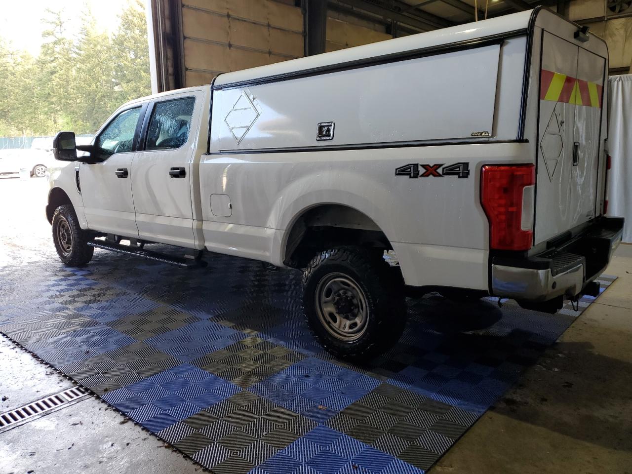 2019 Ford F250 Super Duty vin: 1FT7W2B60KED00010