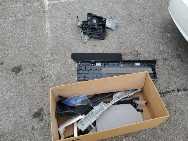 2015 Toyota Prius VIN: JTDKN3DU4F1884665 Lot: 51834284