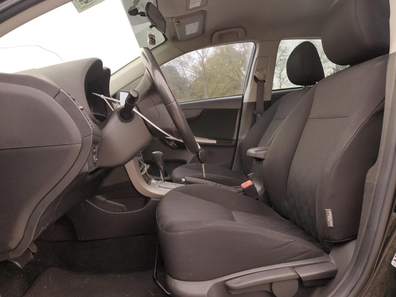 2T1BU4EE7AC460885 2010 Toyota Corolla Base