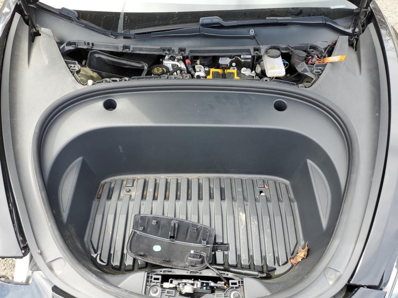 Фото: 5YJ3E1EB4MF858304 - 11