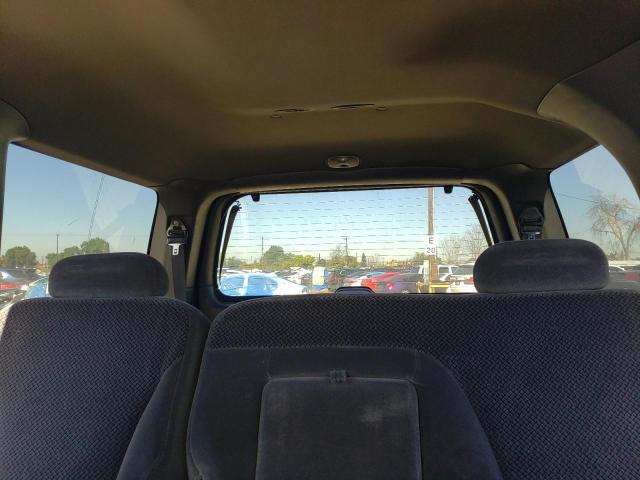 2000 Ford Expedition Xlt VIN: 1FMRU1568YLB24330 Lot: 48758764