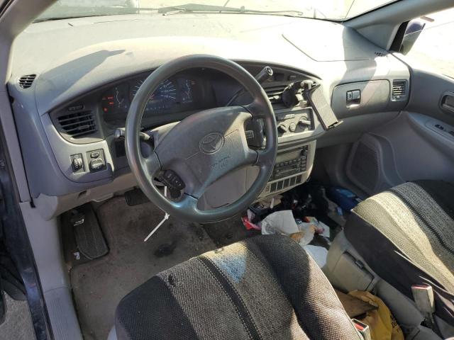 2002 Toyota Sienna Ce VIN: 4T3ZF19C92U486413 Lot: 52241884