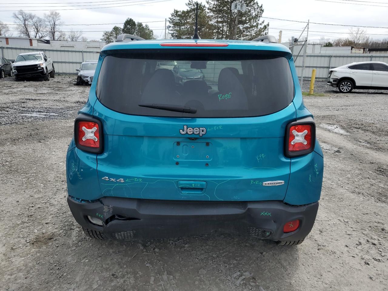 ZACNJDBB1MPN33366 2021 Jeep Renegade Latitude
